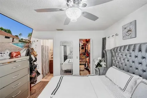 871 NE 207 Lane Miami FL 33179
