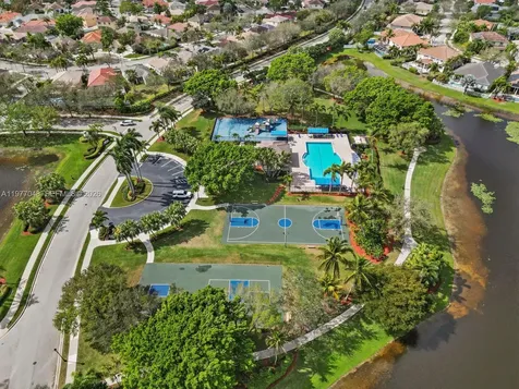1150 Fairfield Meadows Drive Weston FL 33327