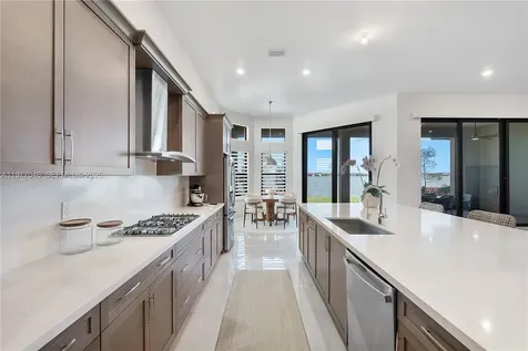 8950 W Parkland Bay Trail Parkland FL 33076