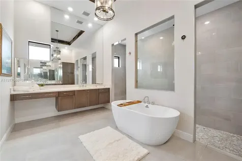 8950 W Parkland Bay Trail Parkland FL 33076
