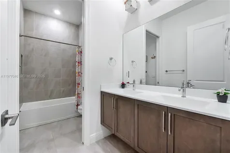 8950 W Parkland Bay Trail Parkland FL 33076