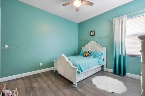 8950 W Parkland Bay Trail Parkland FL 33076