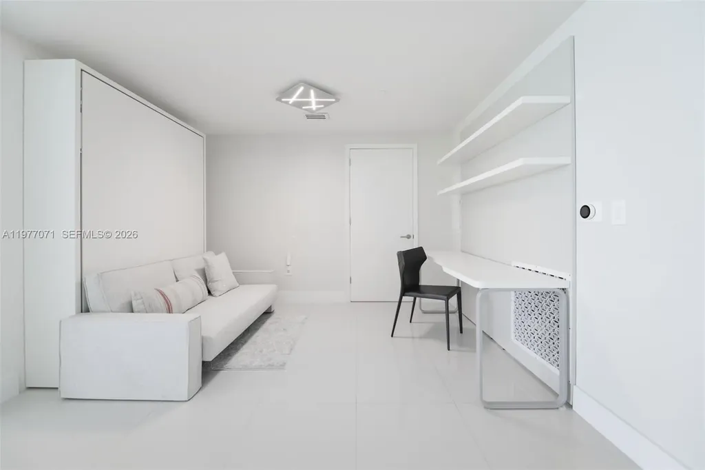 3951 S Ocean Drive Hollywood FL 33019