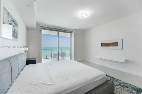 3951 S Ocean Drive Hollywood FL 33019