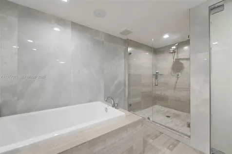 3951 S Ocean Drive Hollywood FL 33019