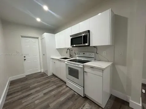 2929 NW 47th Street Miami FL 33142