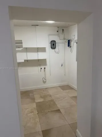 1585 W 53rd Street Hialeah FL 33012