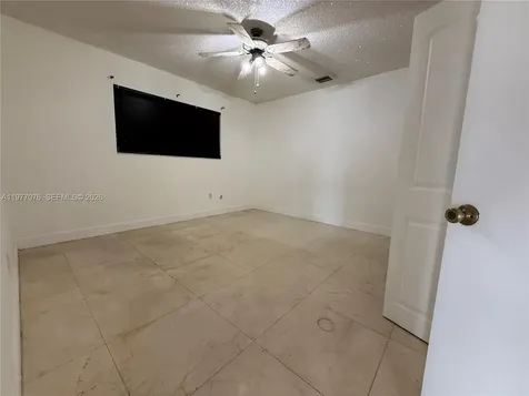 1585 W 53rd Street Hialeah FL 33012