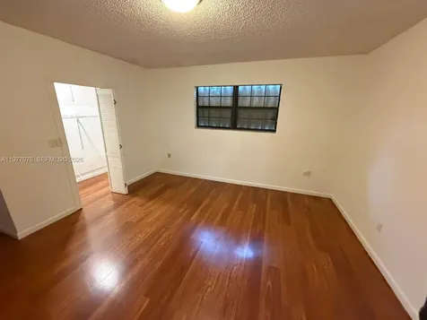 1585 W 53rd Street Hialeah FL 33012