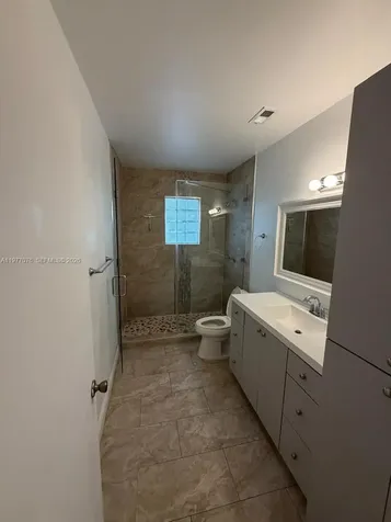 1585 W 53rd Street Hialeah FL 33012