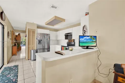 10528 SW 118th Place Miami FL 33186
