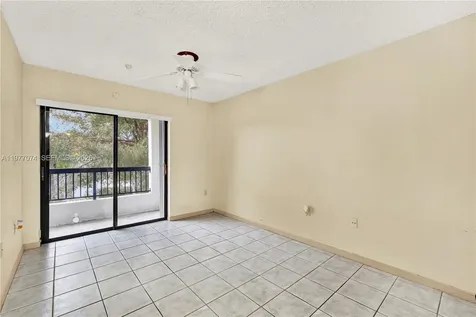 10528 SW 118th Place Miami FL 33186