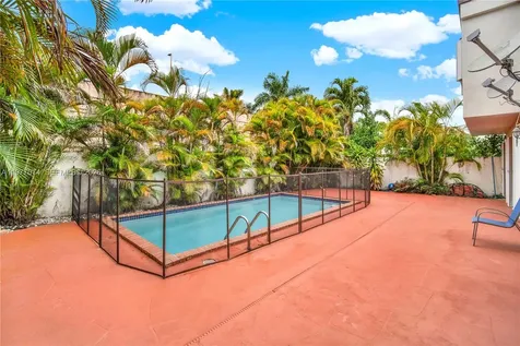 10528 SW 118th Place Miami FL 33186