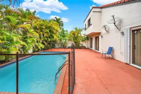 10528 SW 118th Place Miami FL 33186