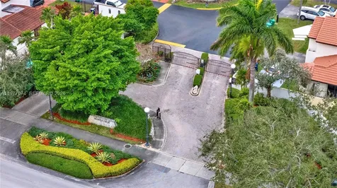 10528 SW 118th Place Miami FL 33186