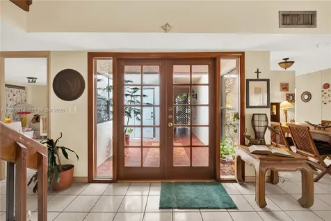 10528 SW 118th Place Miami FL 33186