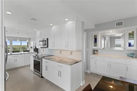 2611 N Riverside Drive Pompano Beach FL 33062