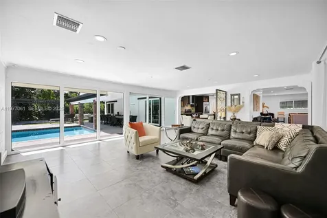 7700 SW 139th Terrace Palmetto Bay FL 33158
