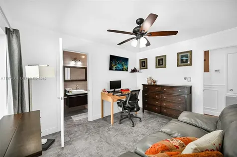 7700 SW 139th Terrace Palmetto Bay FL 33158