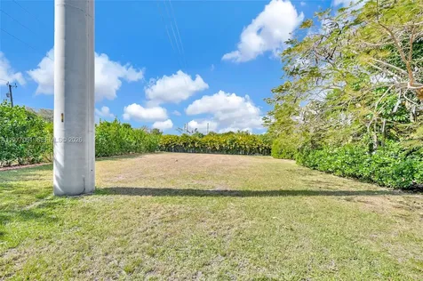 7700 SW 139th Terrace Palmetto Bay FL 33158
