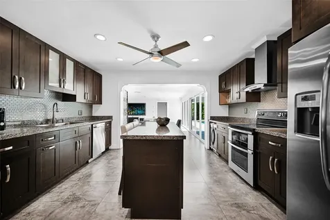 7700 SW 139th Terrace Palmetto Bay FL 33158