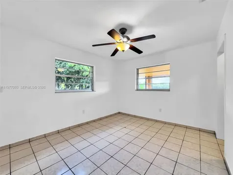 15401 SW 212th Street Miami FL 33187
