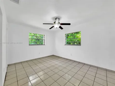 15401 SW 212th Street Miami FL 33187