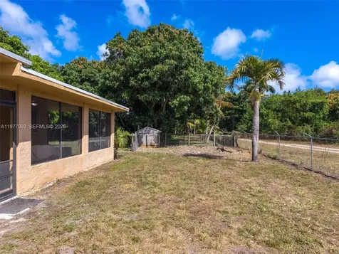 15401 SW 212th Street Miami FL 33187