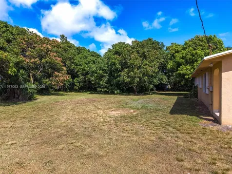15401 SW 212th Street Miami FL 33187
