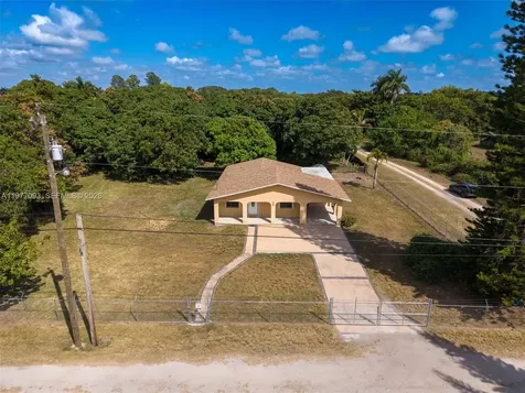 15401 SW 212th Street Miami FL 33187