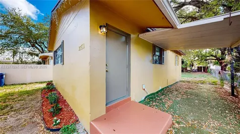 2760 NW 58th Street Miami FL 33142