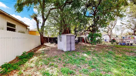 2760 NW 58th Street Miami FL 33142