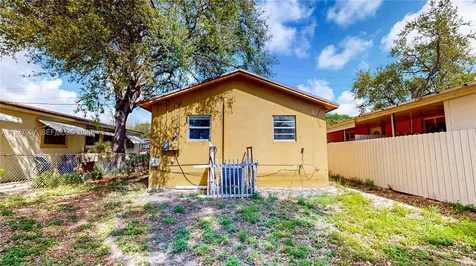 2760 NW 58th Street Miami FL 33142
