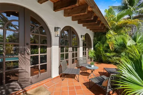 1028 NE 84th Street Miami FL 33138