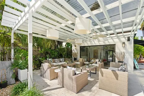 1028 NE 84th Street Miami FL 33138