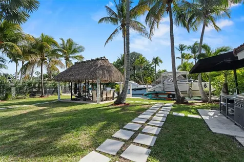 1028 NE 84th Street Miami FL 33138
