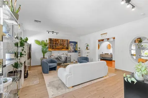 1028 NE 84th Street Miami FL 33138