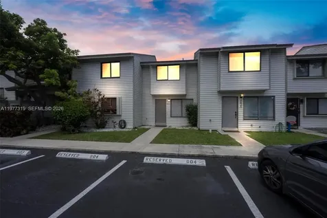 9827 NW 37th Street Sunrise FL 33351