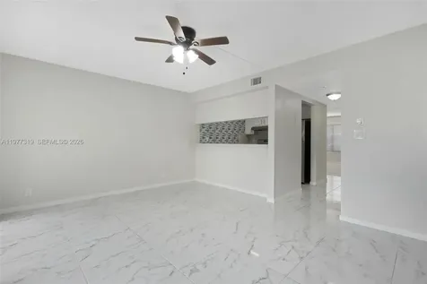 9827 NW 37th Street Sunrise FL 33351