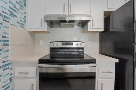 9827 NW 37th Street Sunrise FL 33351