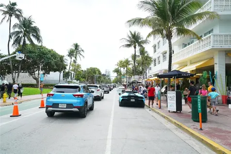 1052 Ocean Drive Miami Beach FL 33139