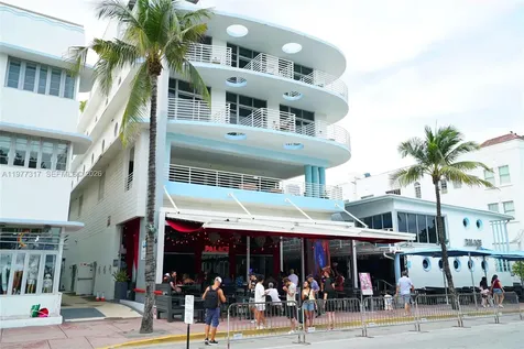 1052 Ocean Drive Miami Beach FL 33139