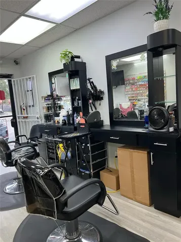 3300 E 4 Avenue Hialeah FL 33013