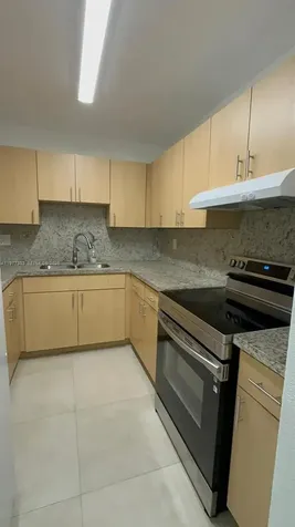 1885 W 56th Street Hialeah FL 33012