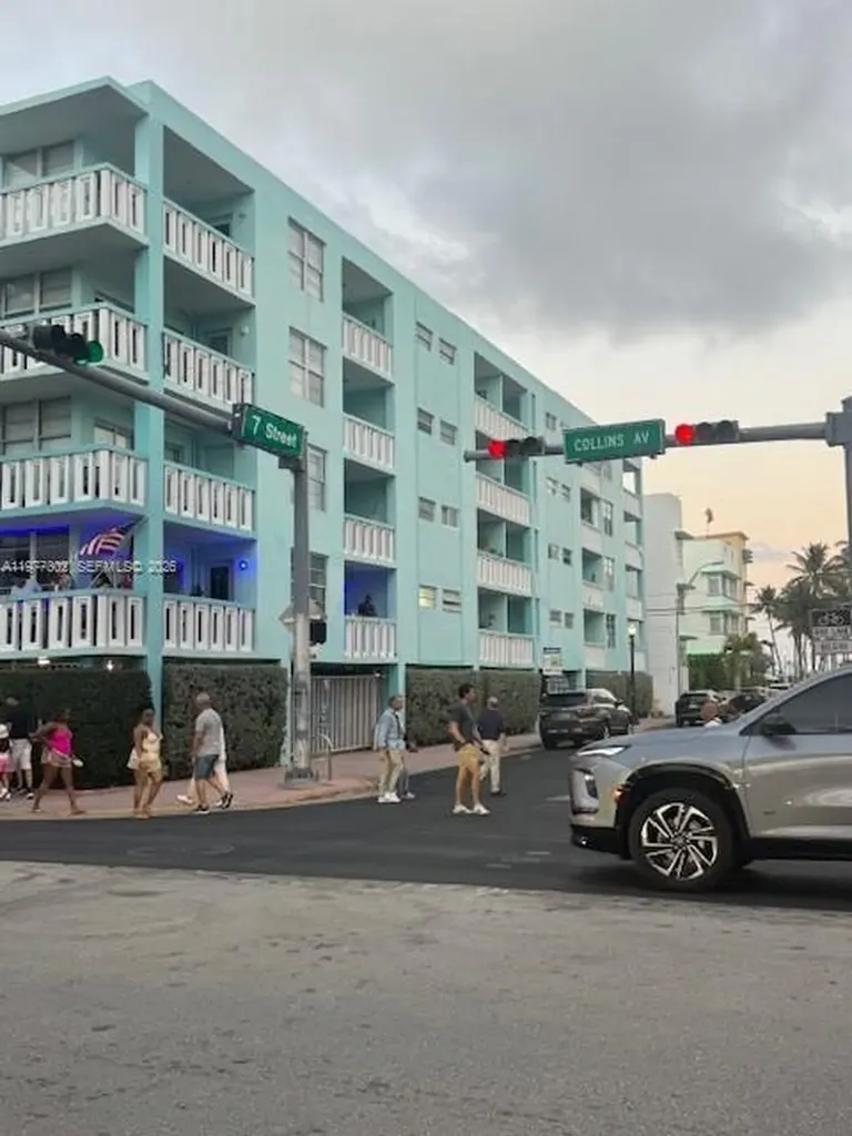 701 Collins Avenue Miami Beach FL 33139