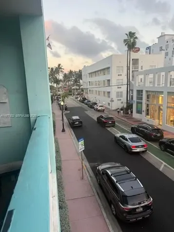 701 Collins Avenue Miami Beach FL 33139