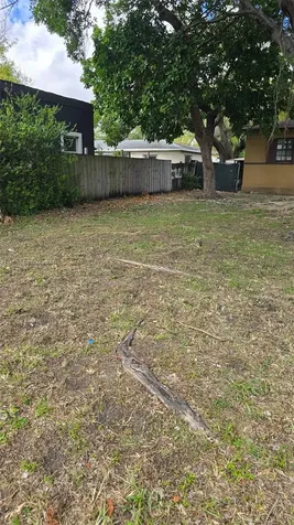 6910 NW 5th Place Miami FL 33150