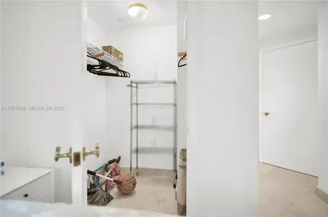 4779 Collins Avenue Miami Beach FL 33140
