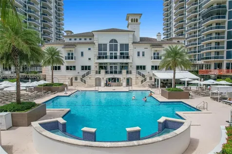 4779 Collins Avenue Miami Beach FL 33140
