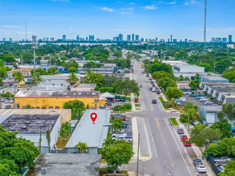 5807 SW 25th Street West Park FL 33023